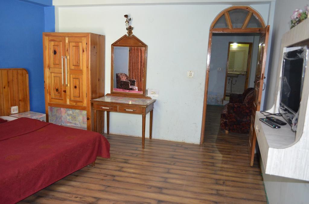 Hotel Manali Mahal Habitación foto
